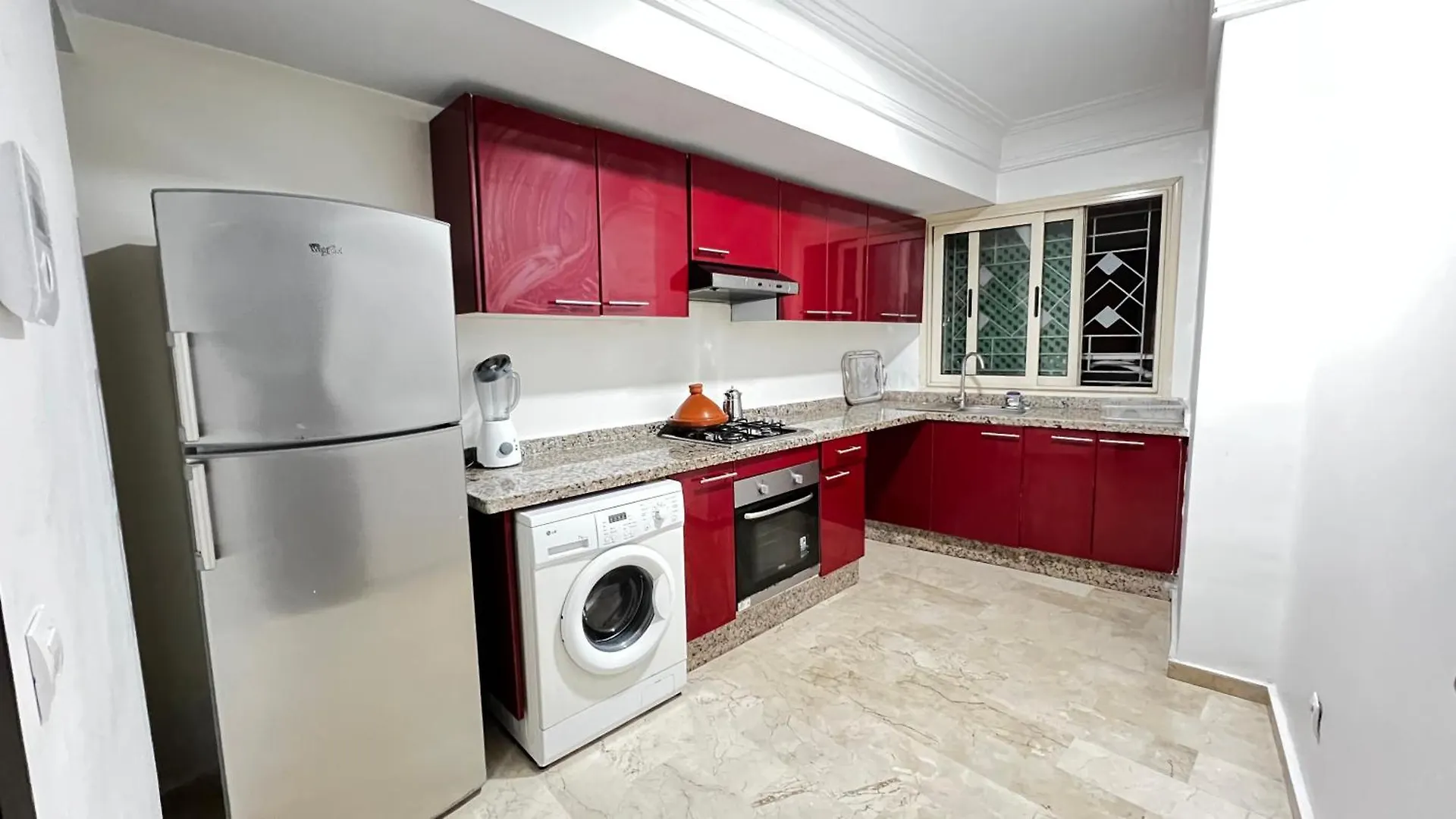 Family Residence Casablanca Apartament