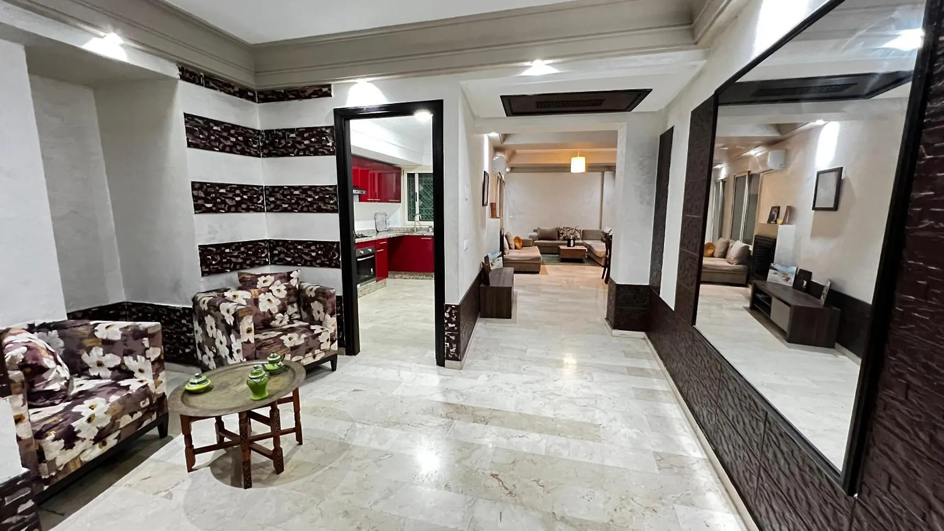 Family Residence Casablanca 0*,